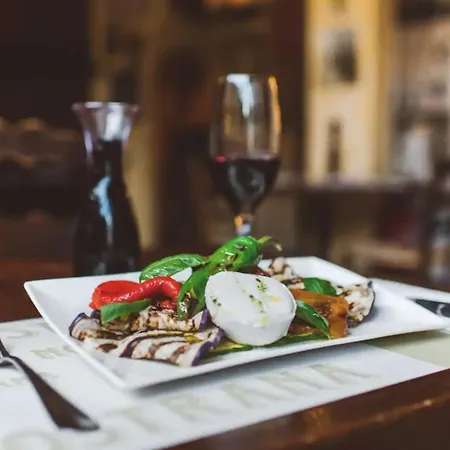 公寓 Comodo Pied-a-terre Ad