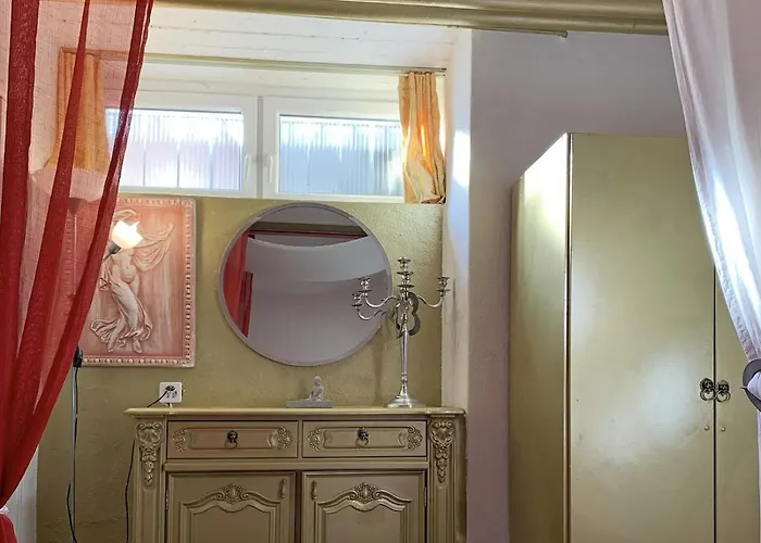 Comodo Pied-a-terre Ad *