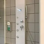 Comodo Pied-a-terre Ad Διαμέρισμα *